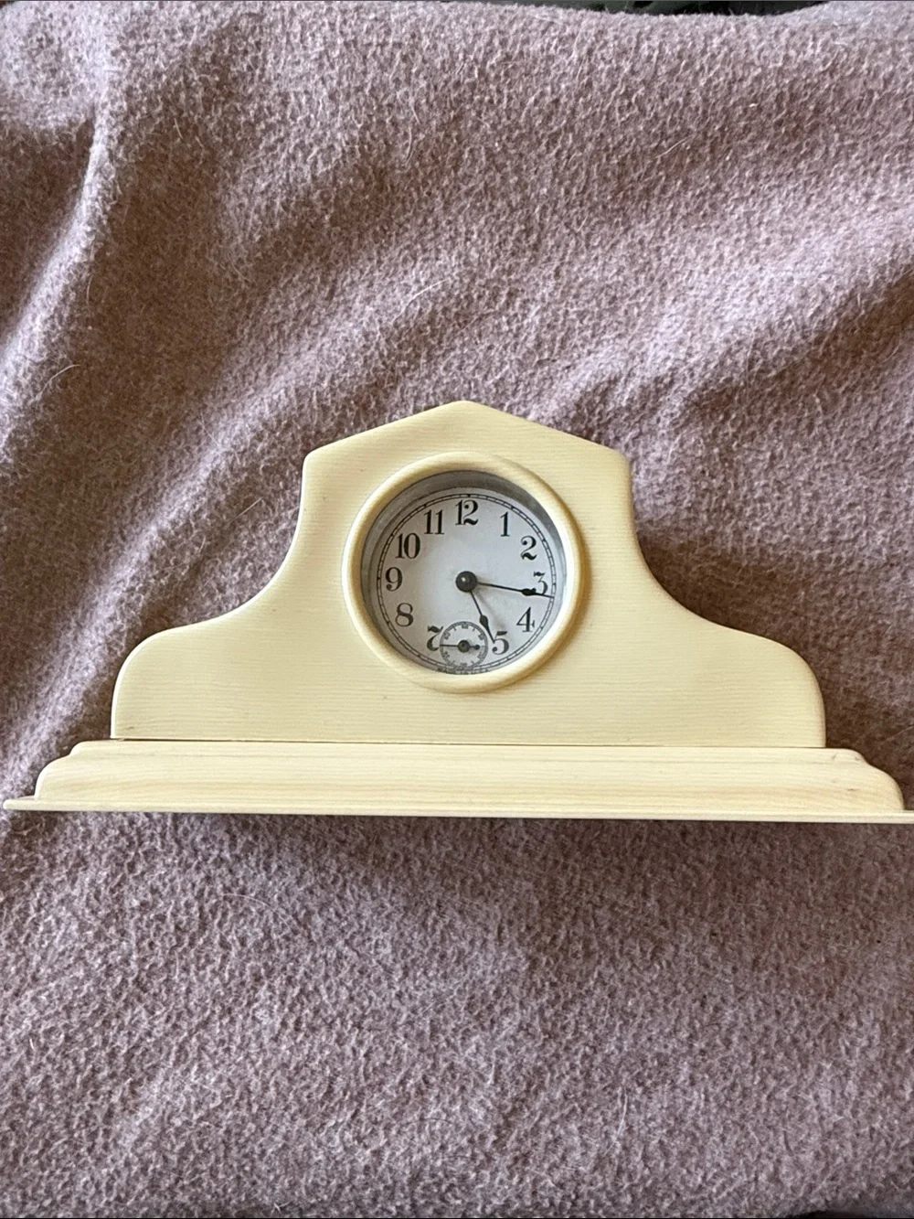 Vintage Ivory Celluloid Cream Mantel Clock Wall Shelf